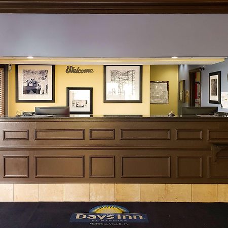 Days Inn & Suites By Wyndham Мерилвил Екстериор снимка